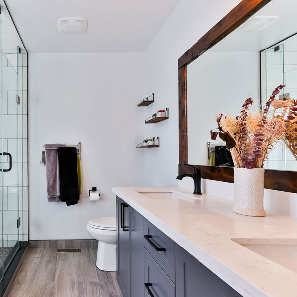 Read more about the article Tackle bathroom clutter